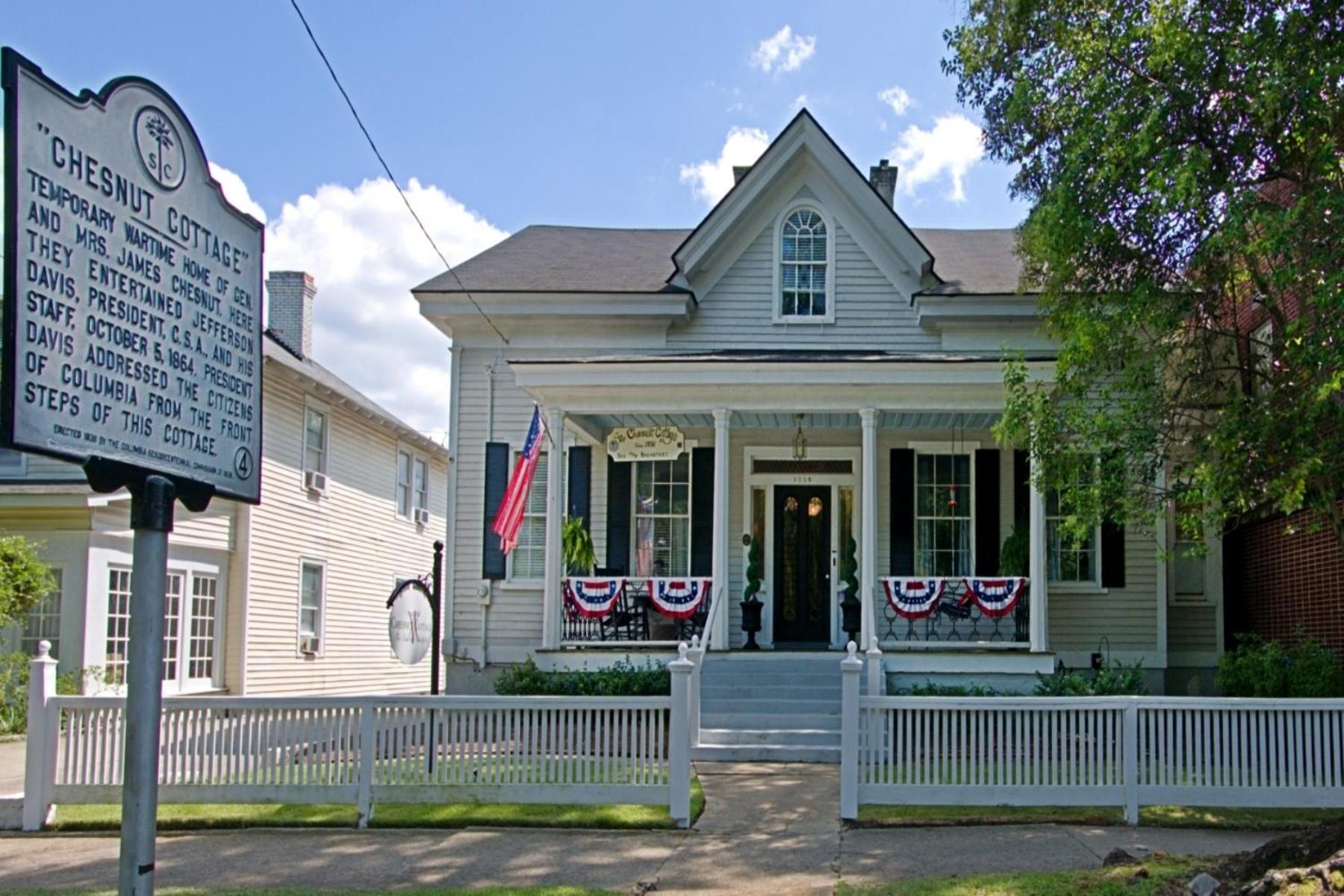 Chesnut Cottage Inn Bed & Breakfast Columbia Exterior photo